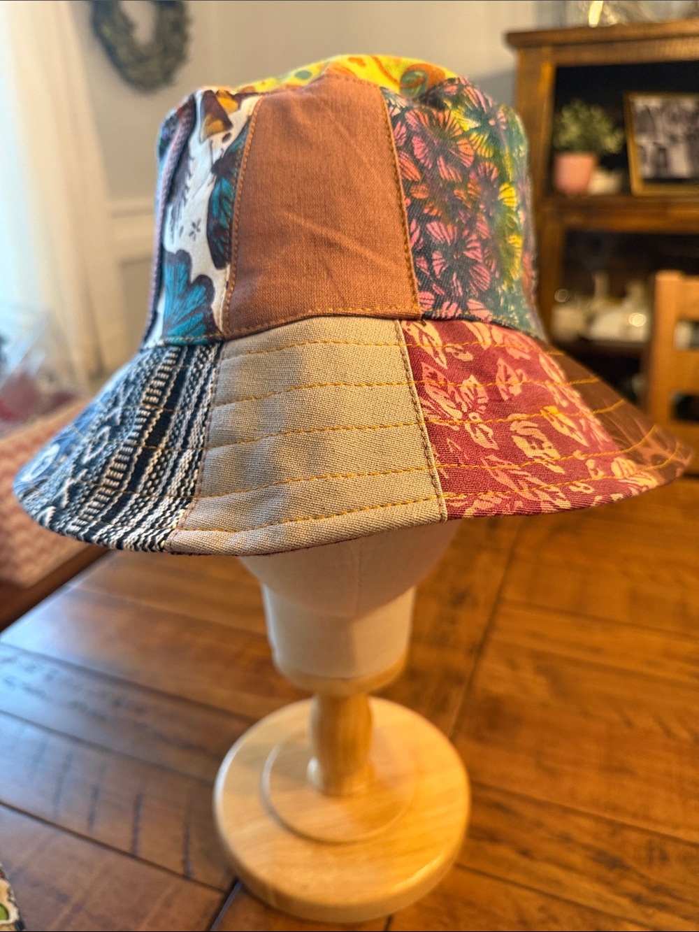 Patchwork Floral & Stripe cotton canvas Bucket Hat - Multicolor